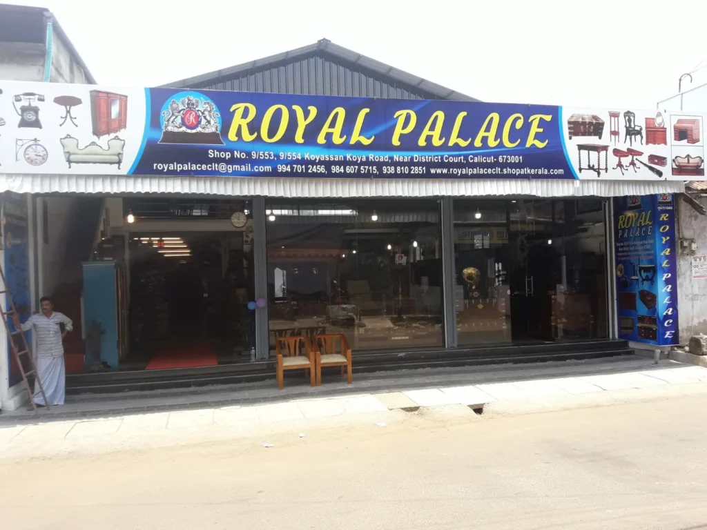 entrance best antique furniture shop in kerala