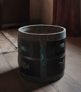 para best antique furniture store in calicut