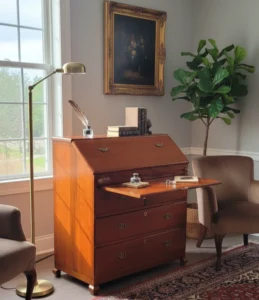 writing table royal antique palace  antique dealers in kerala